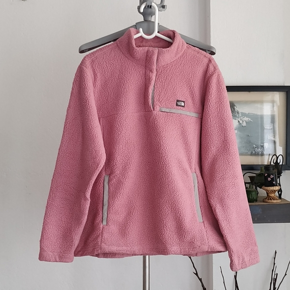 The North Face Jackets & Blazers - The North Face Sherpa Fleece